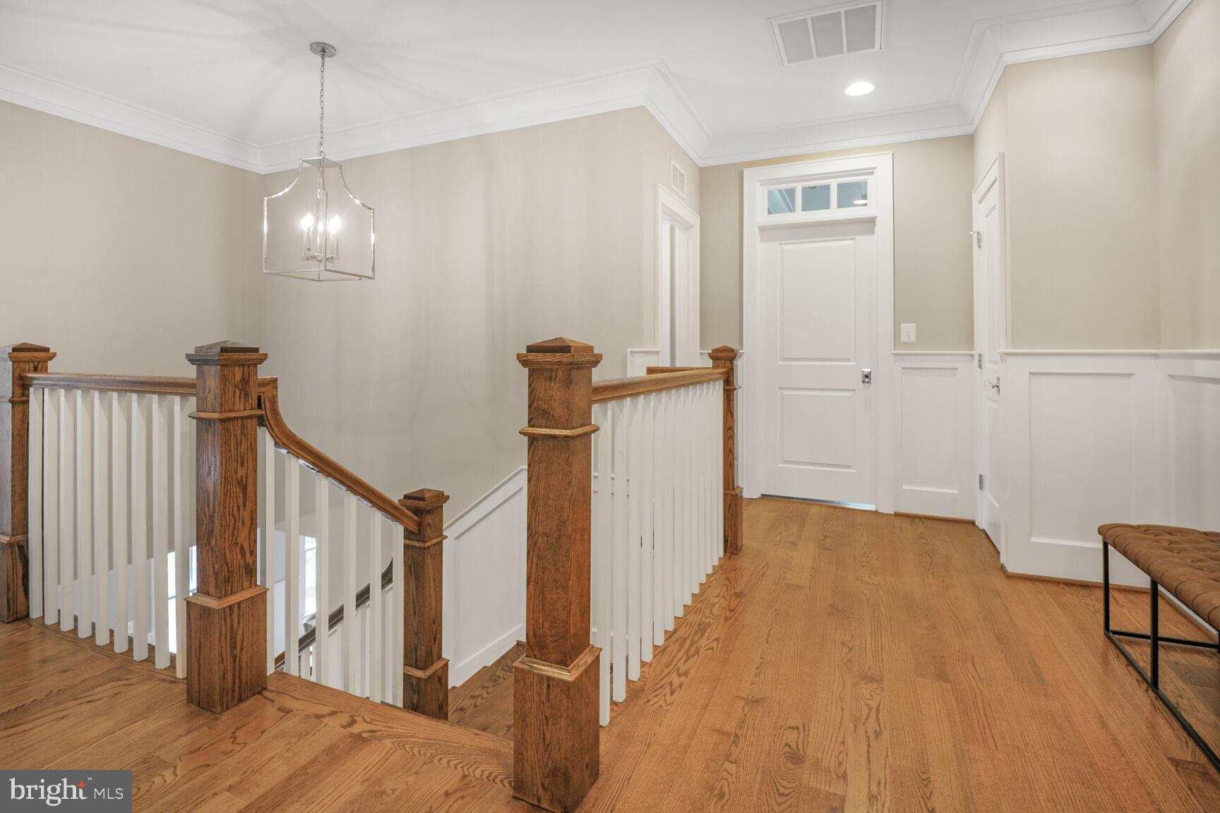 LEE HEIGHTS - Residential