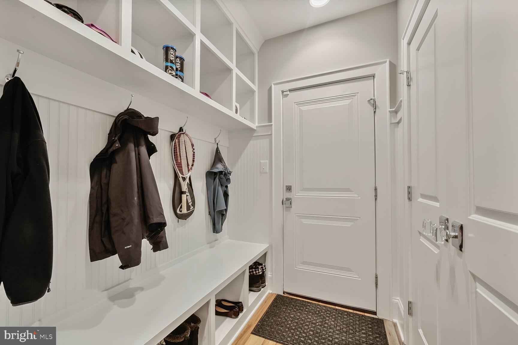 LEE HEIGHTS - Residential