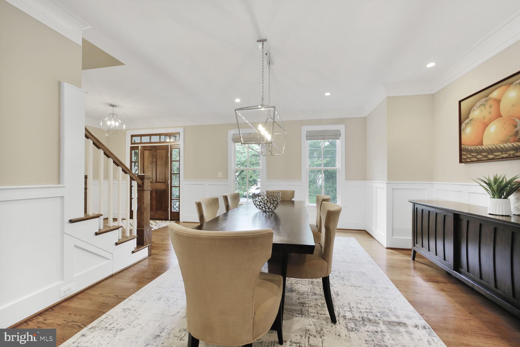 LEE HEIGHTS - Residential