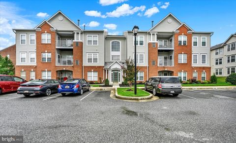 12 BROOK FARM COURT H 12H PERRY HALL MD 21128