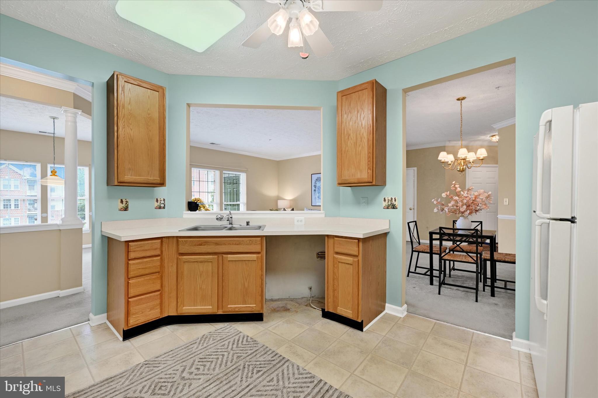 PERRY HALL FARMS GARDEN CONDOS - Residential