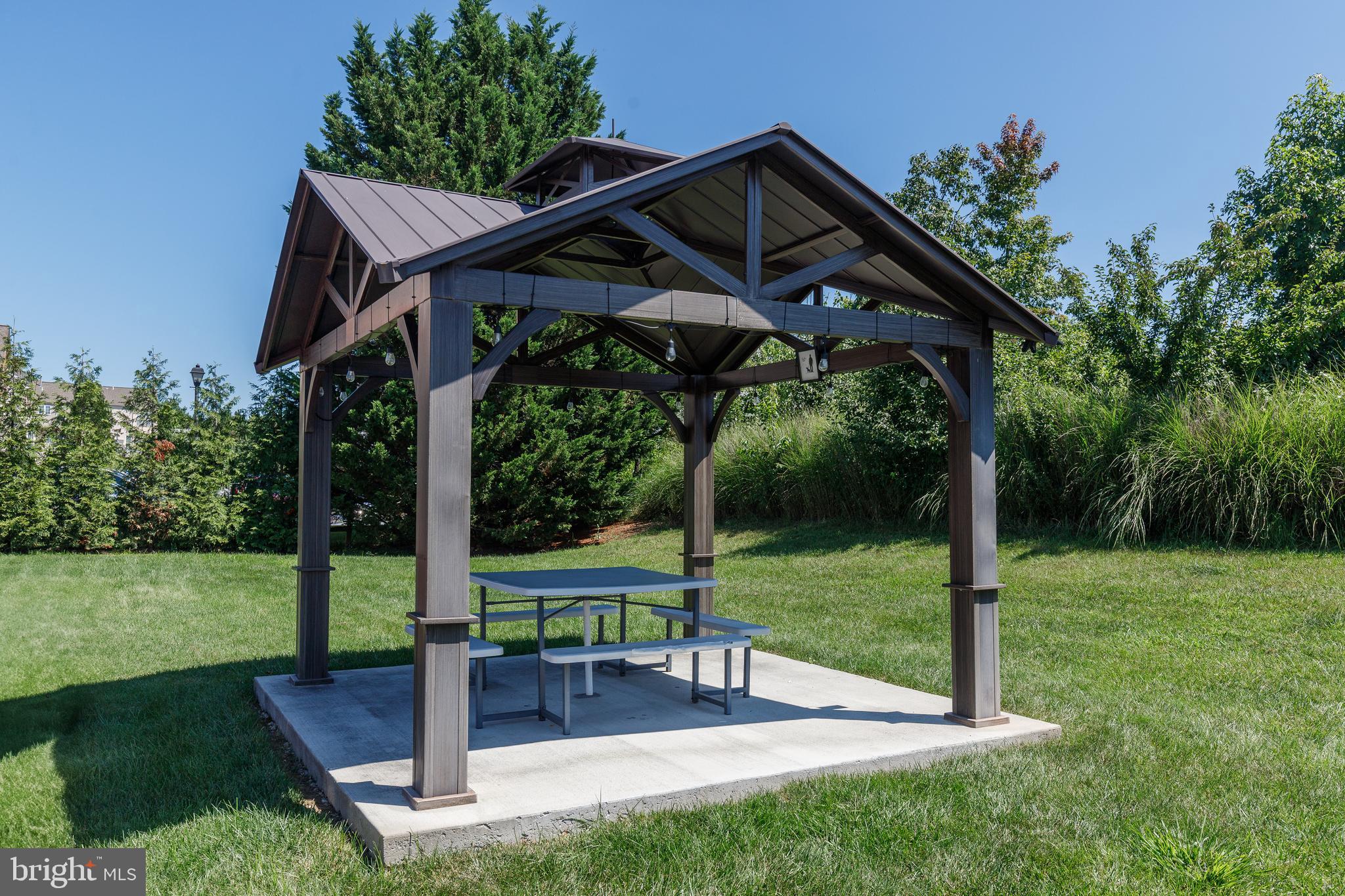 PERRY HALL FARMS GARDEN CONDOS - Residential