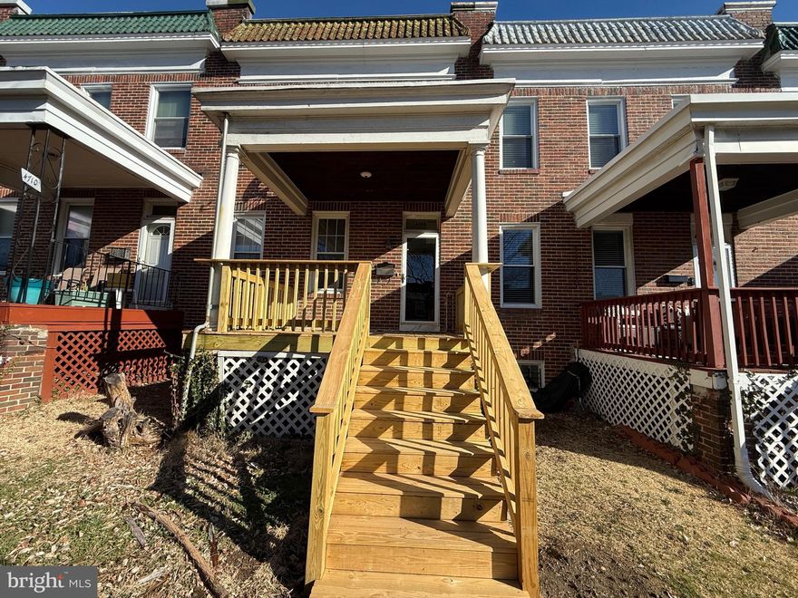 Instant Equity! With some TLC  restore the charm of this beautiful home located in the Tremont Neighborhood. 4 true bedrooms upstairs and 1 full bathroom. Large living area with hardwood floors. Nice deck and driveway out back.