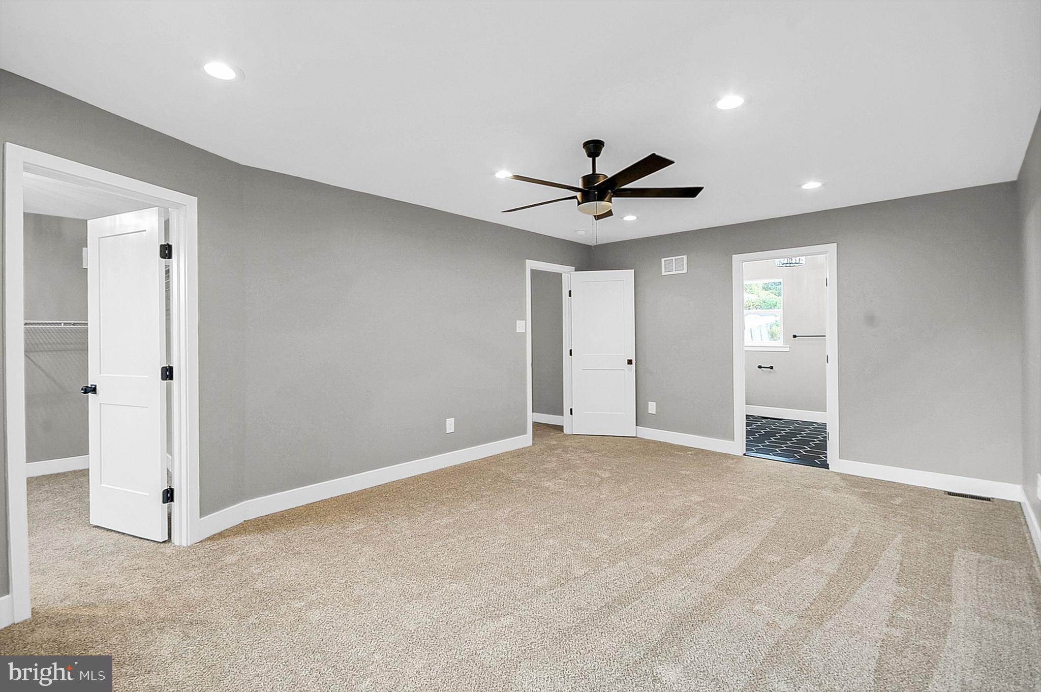 SWEETWATER FARMS - Residential