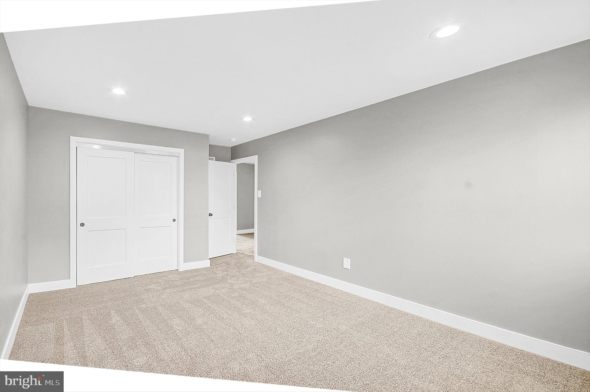 SWEETWATER FARMS - Residential