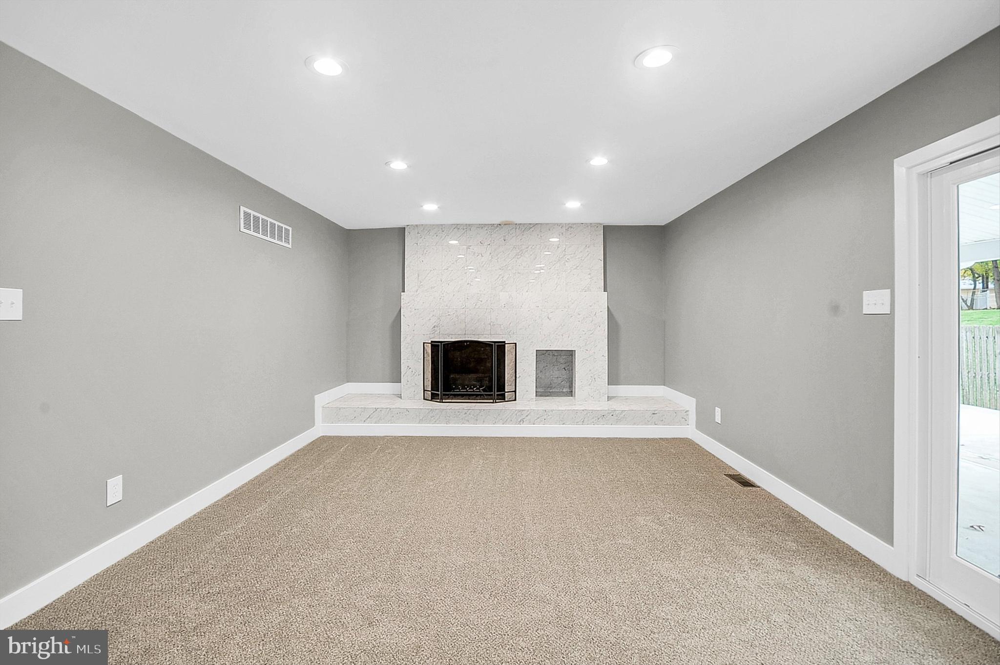 SWEETWATER FARMS - Residential