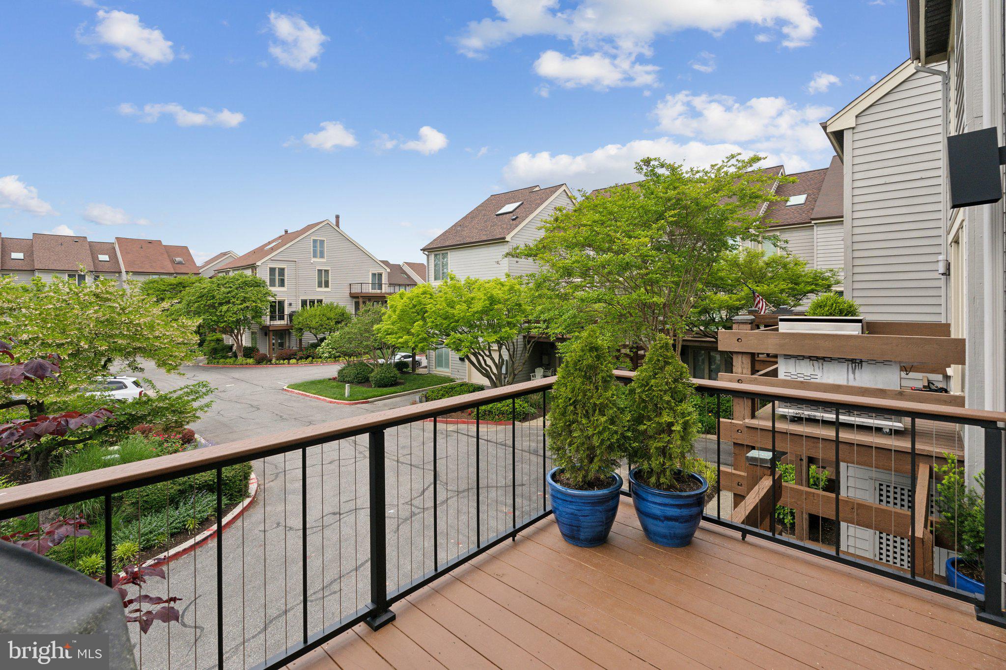 CHESAPEAKE LANDING - Residential