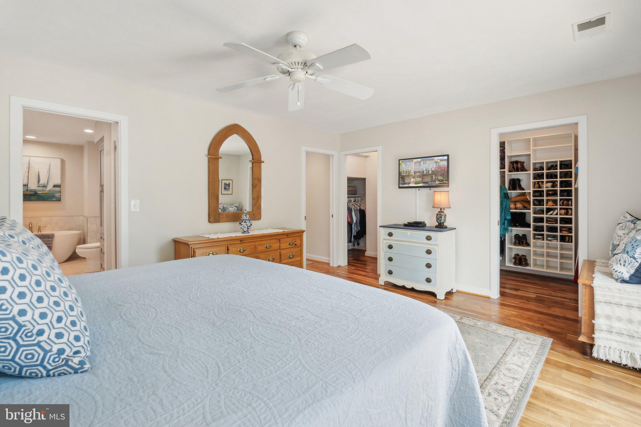 CHESAPEAKE LANDING - Residential