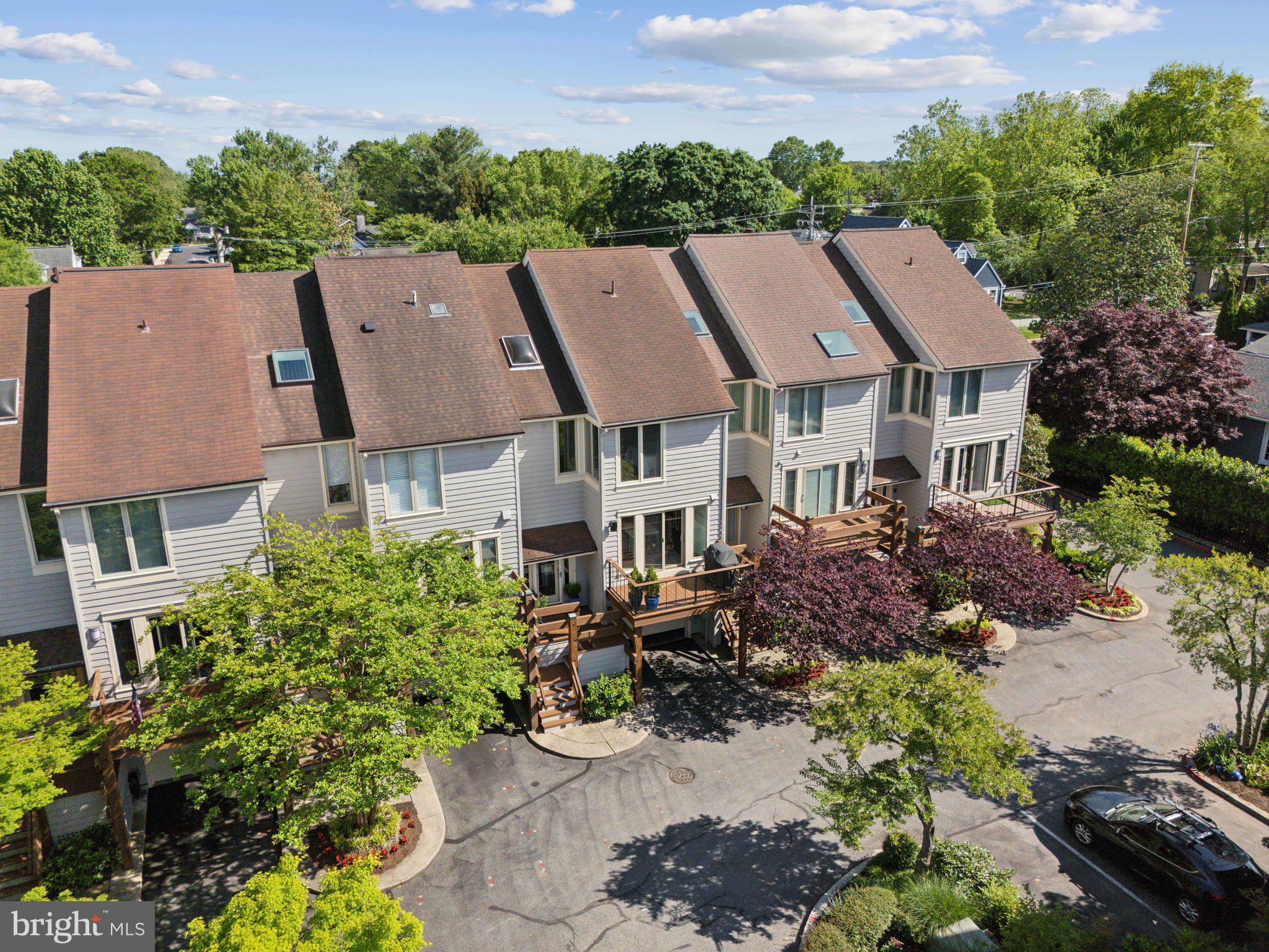 CHESAPEAKE LANDING - Residential