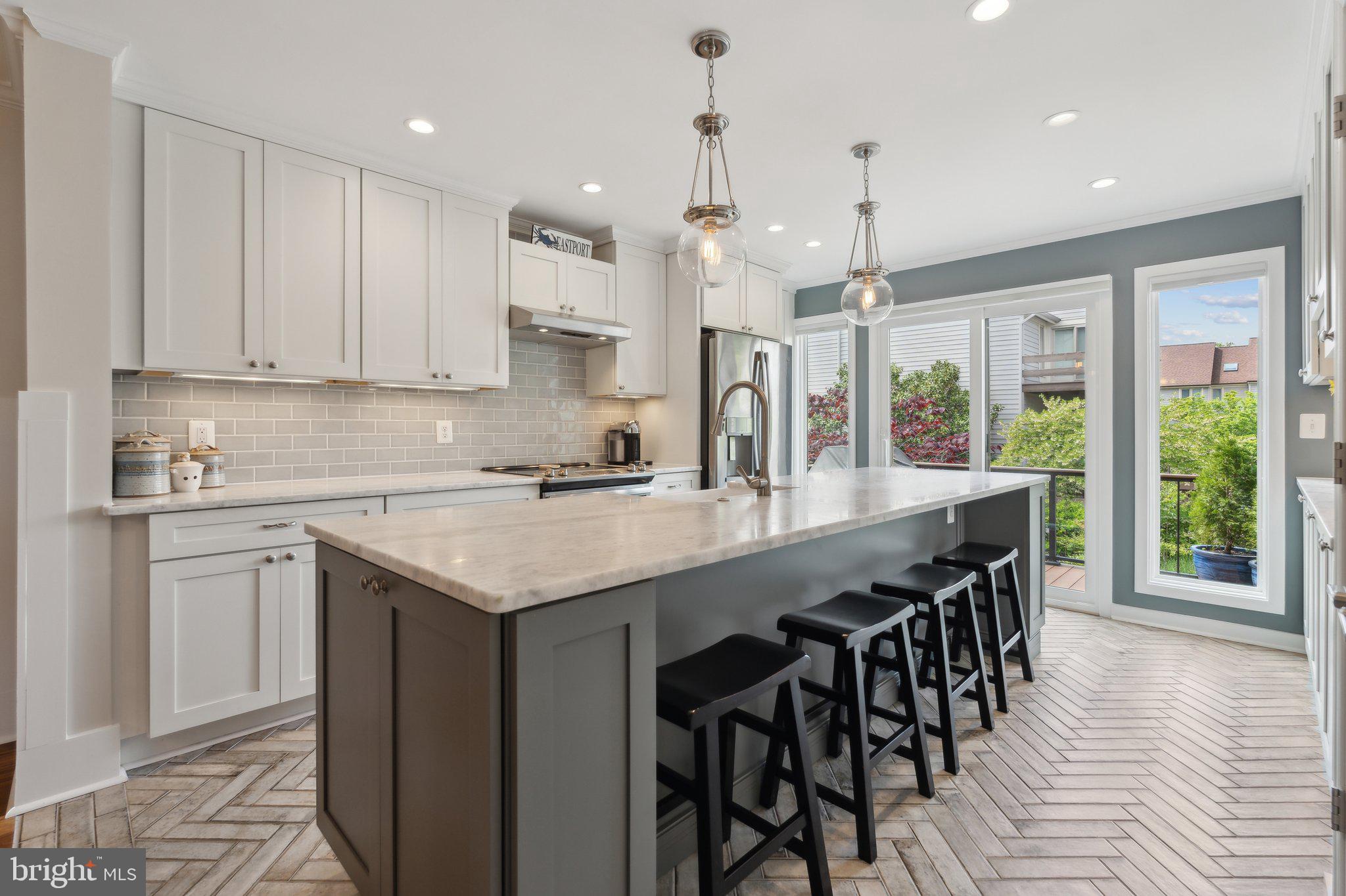 CHESAPEAKE LANDING - Residential