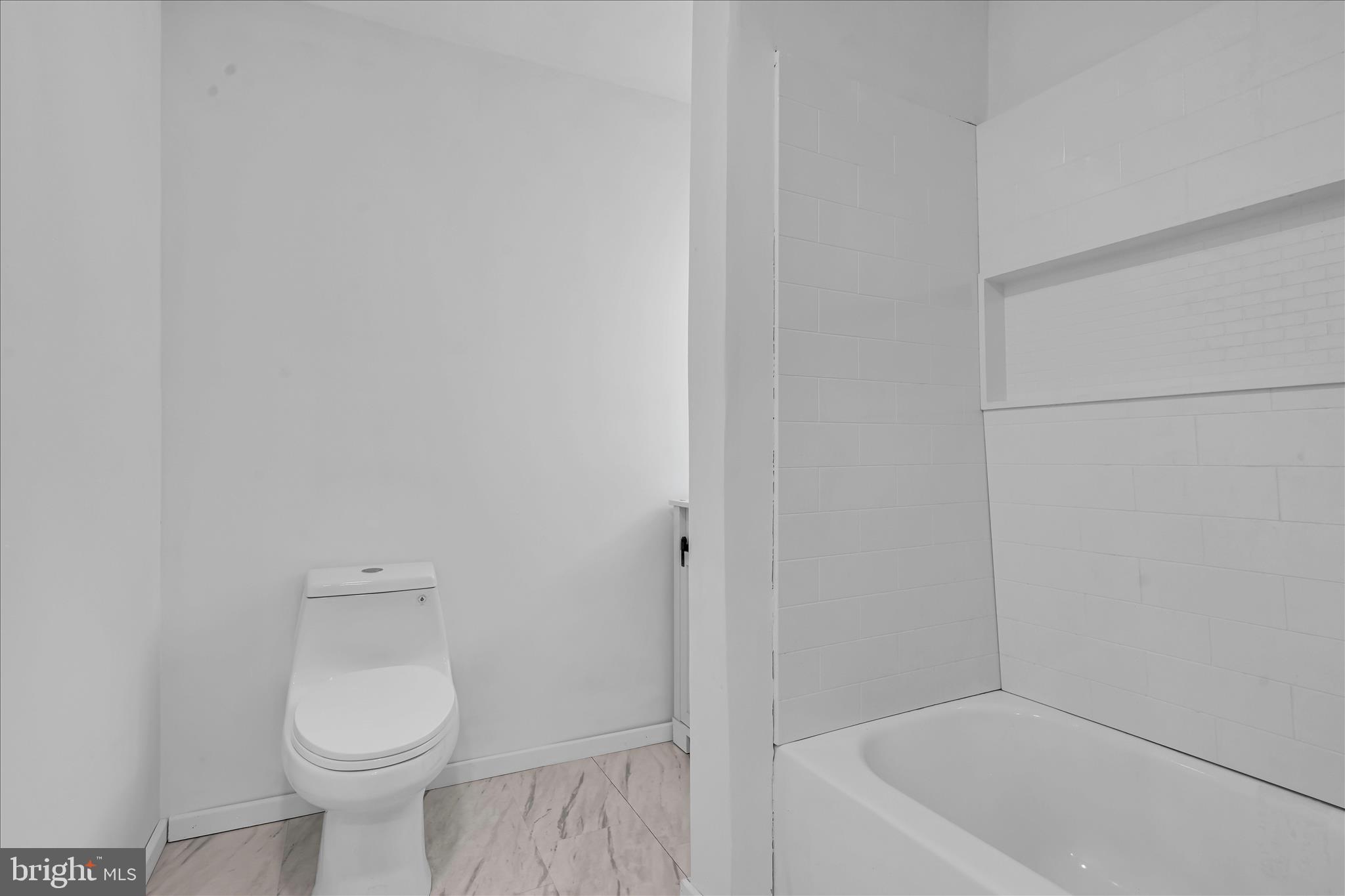 WEST END - Residential