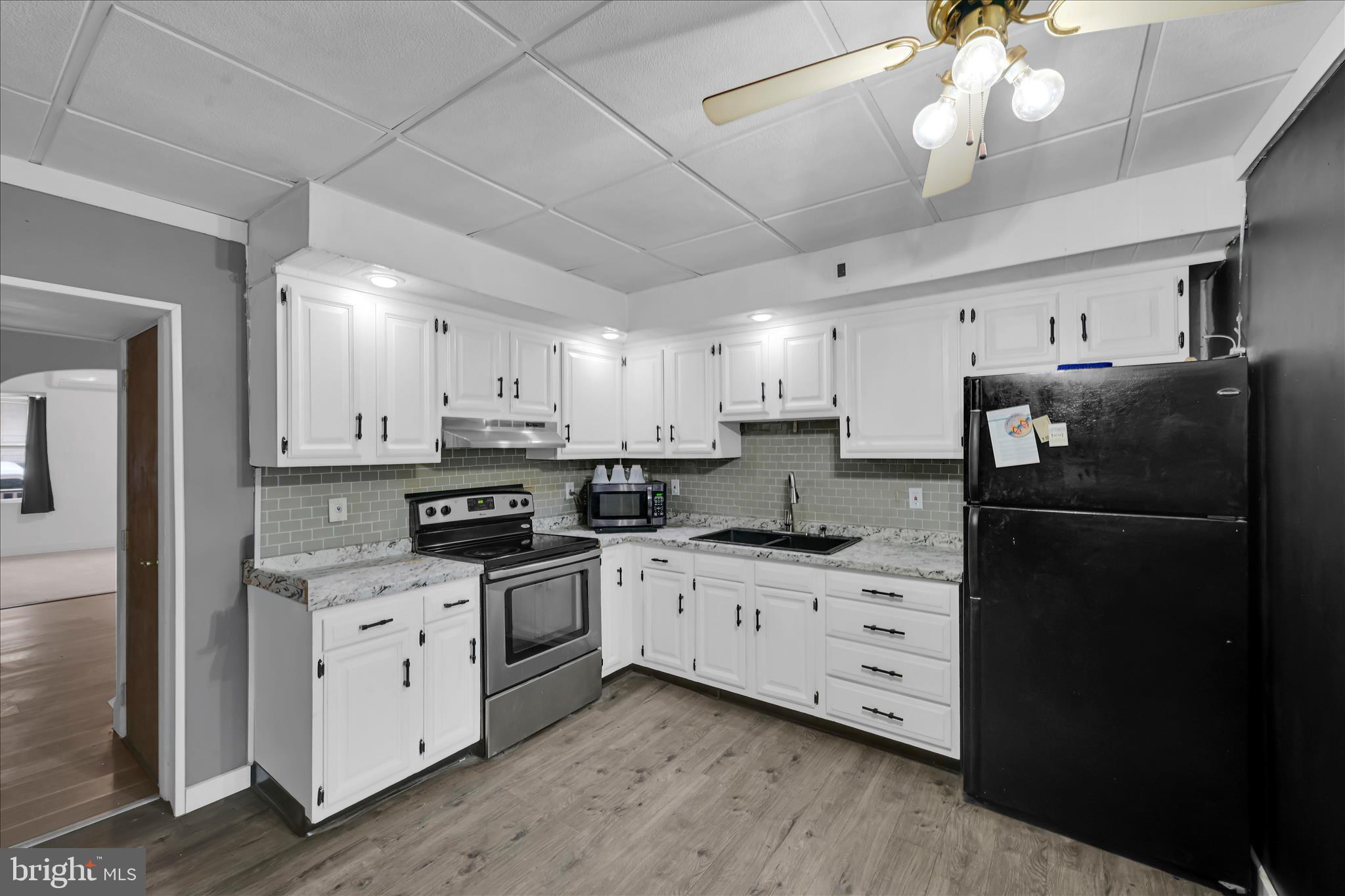 WEST END - Residential