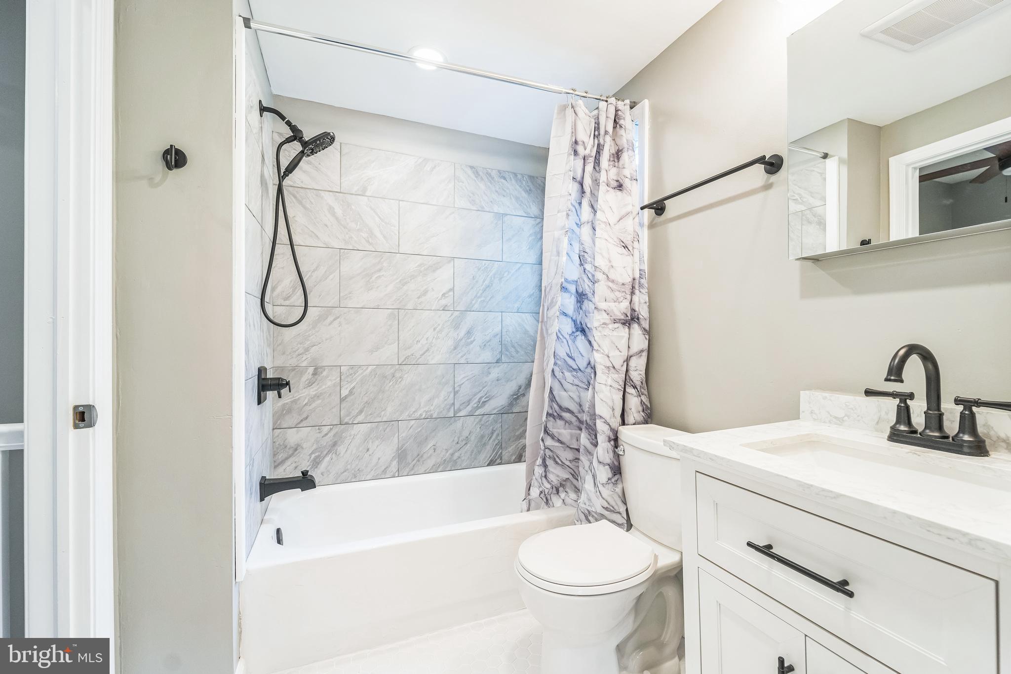 BROOKLYN - Residential