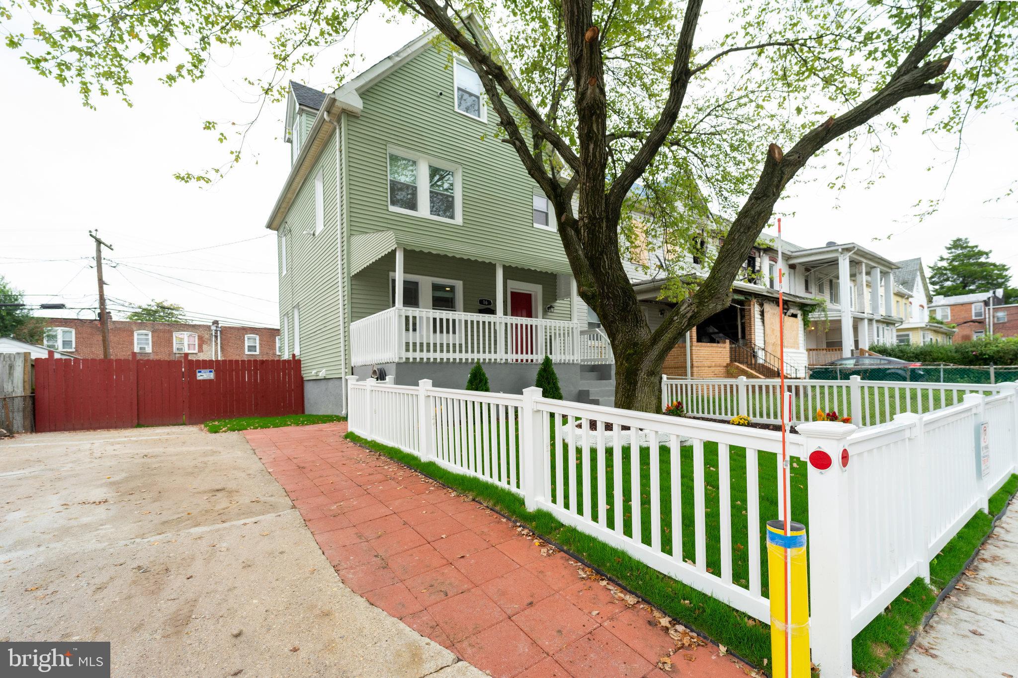 BROOKLYN - Residential