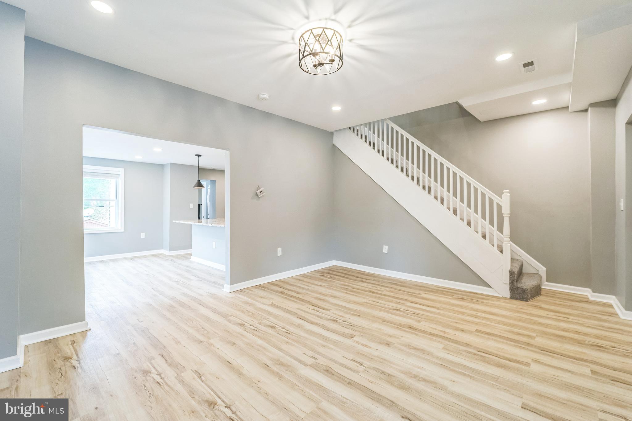 BROOKLYN - Residential