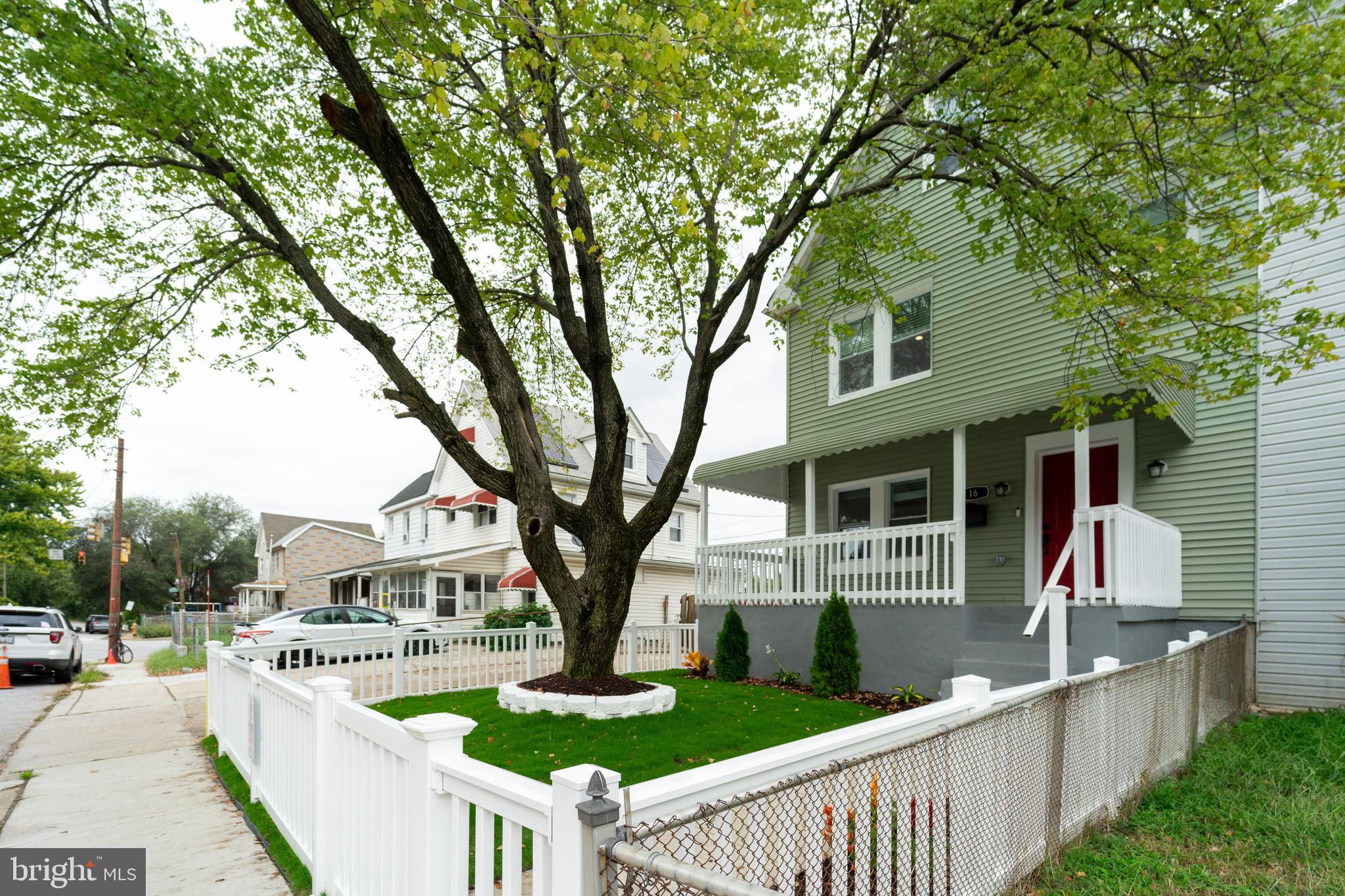 BROOKLYN - Residential