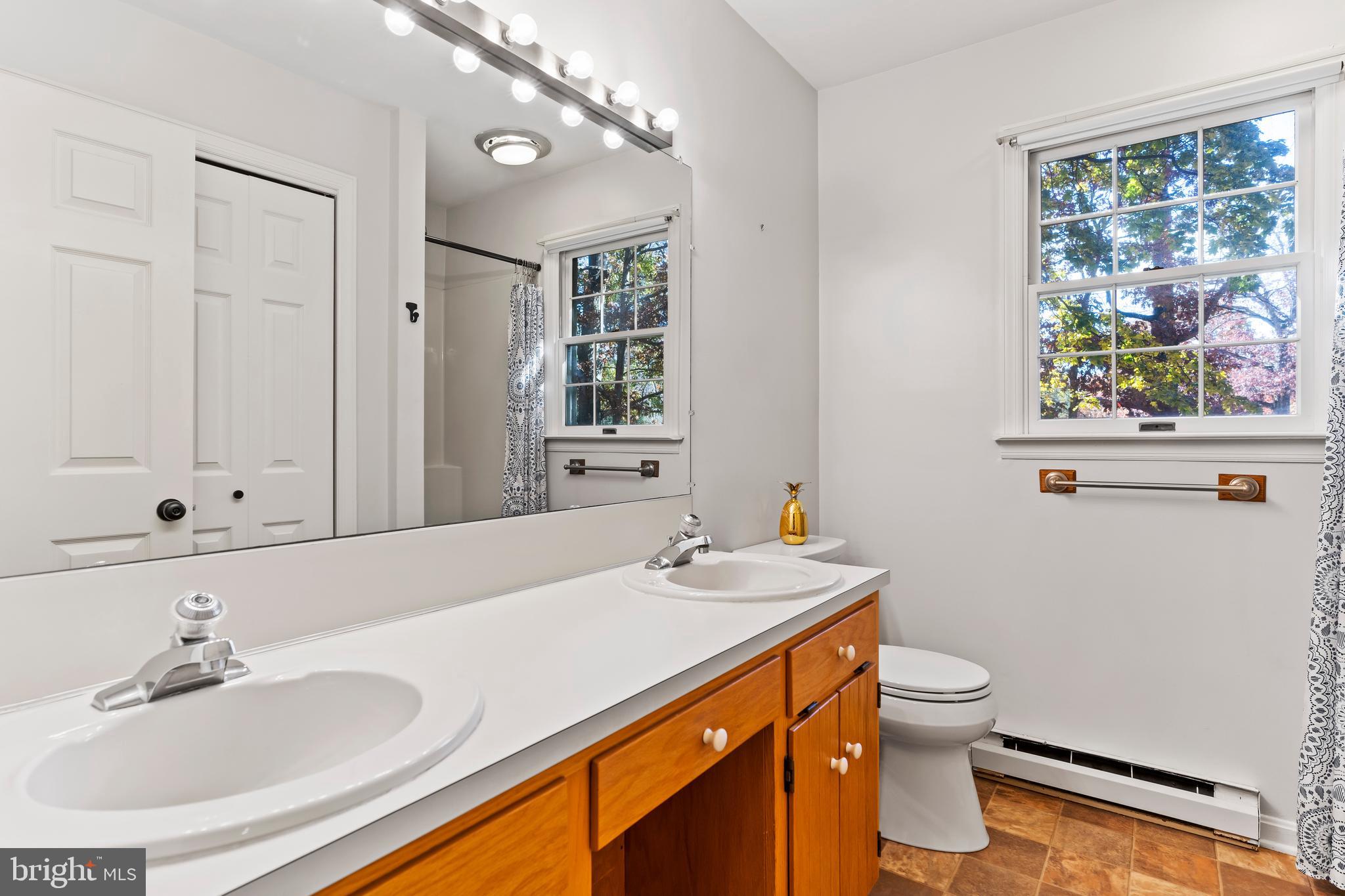 PENN NATIONAL GOLF COURSE COMMUNITY - Residential