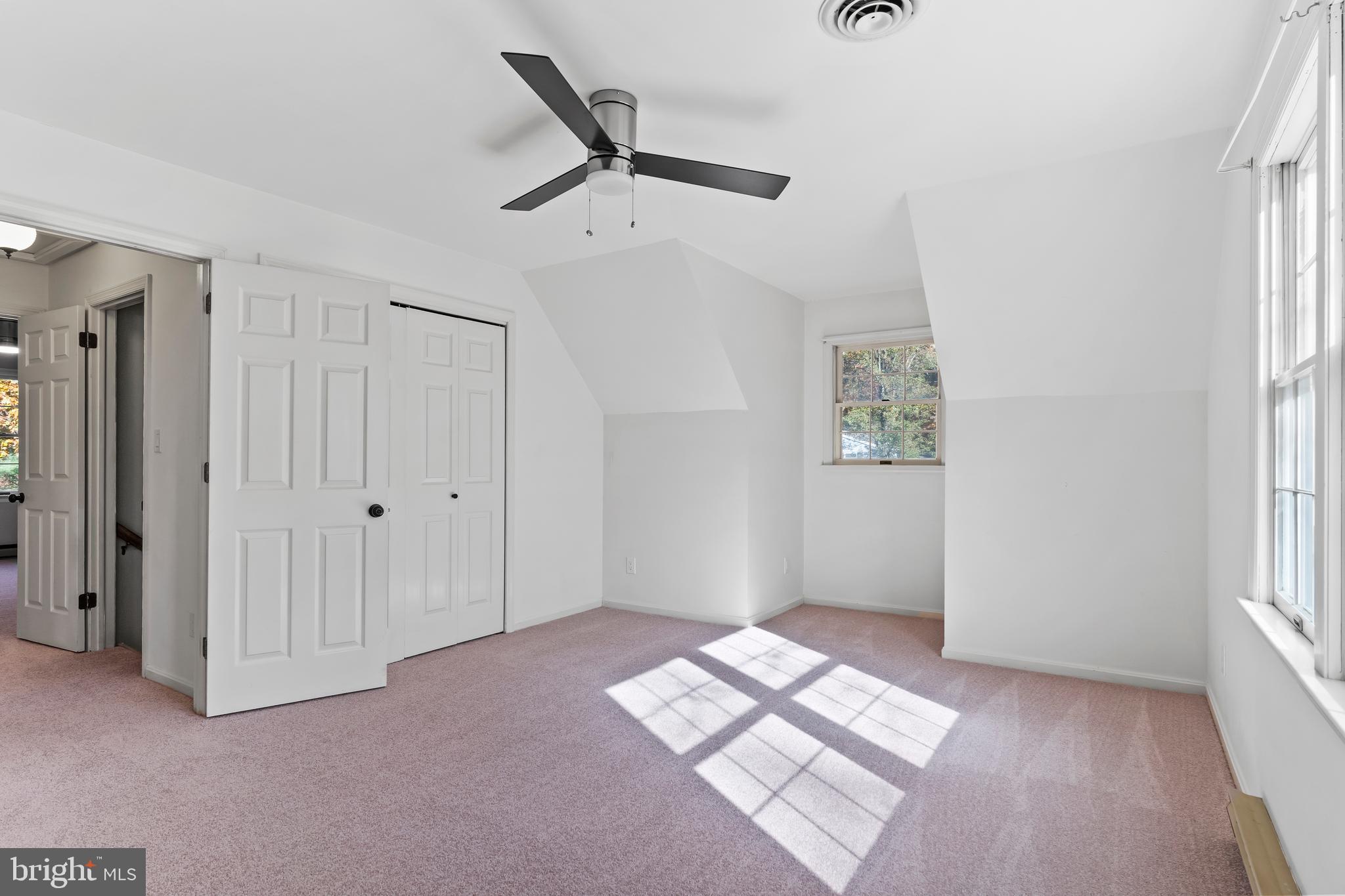 PENN NATIONAL GOLF COURSE COMMUNITY - Residential