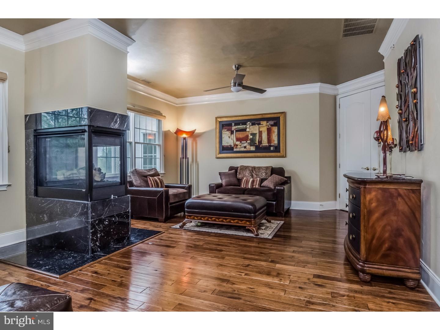 CHAPMANS CORNER - Residential