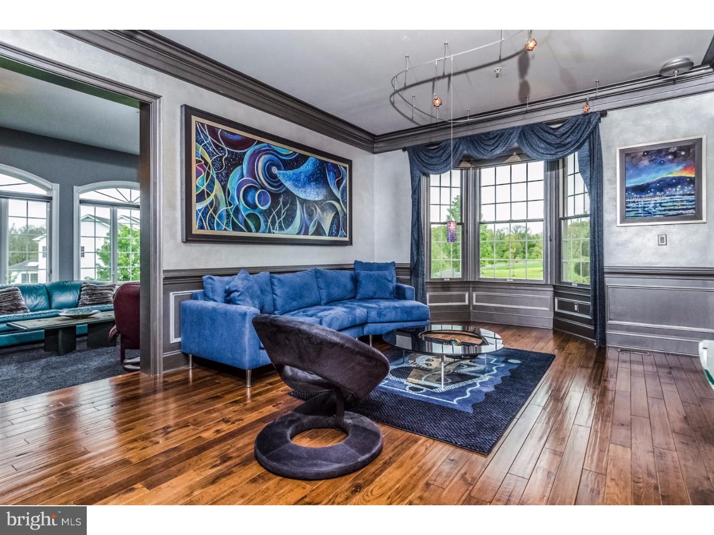 CHAPMANS CORNER - Residential