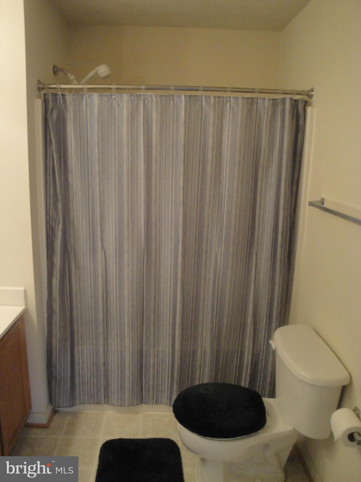 WILDERNESS SHORES - Residential Lease