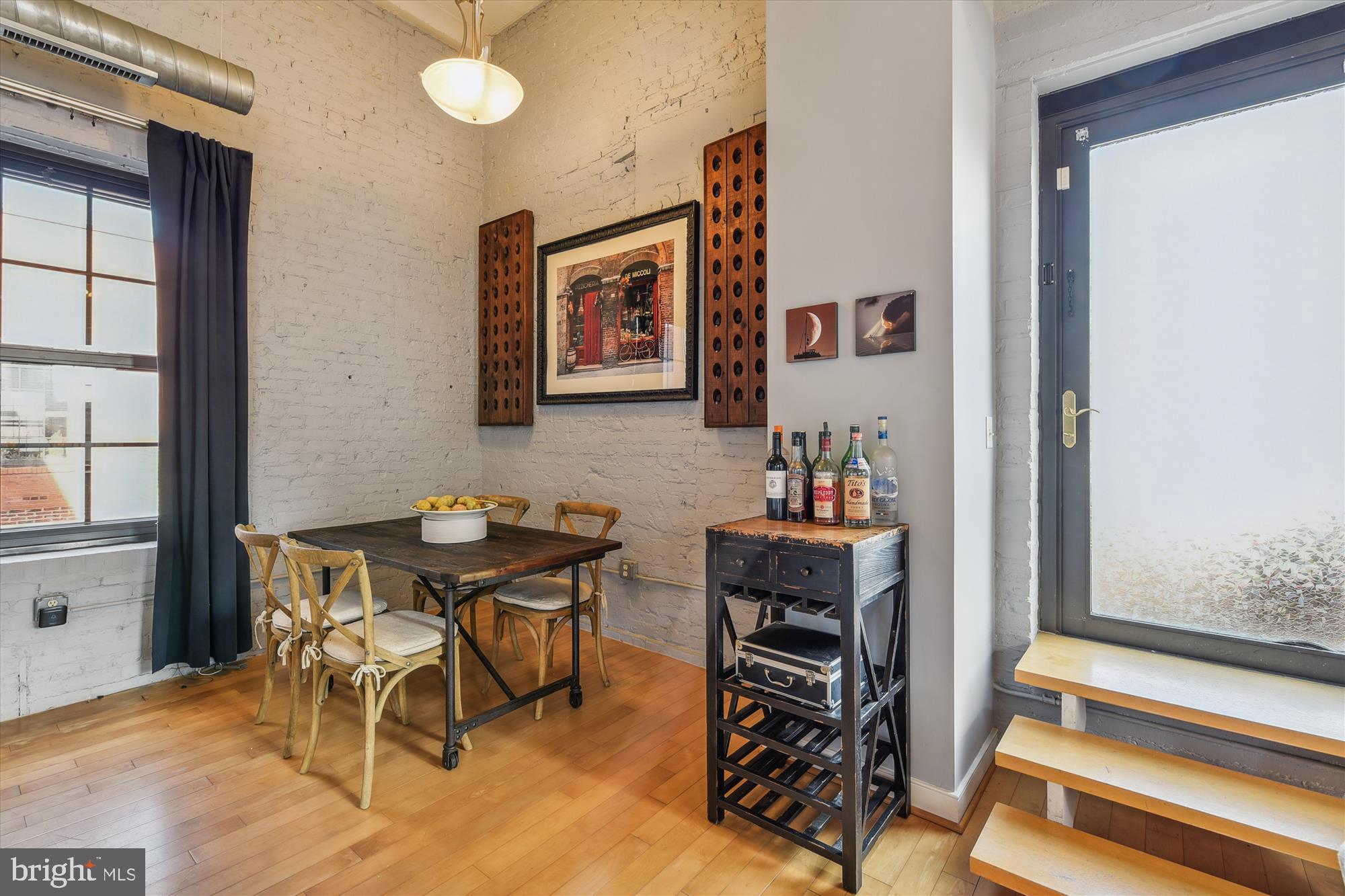 BRECO CONDOMINIUMS - Residential