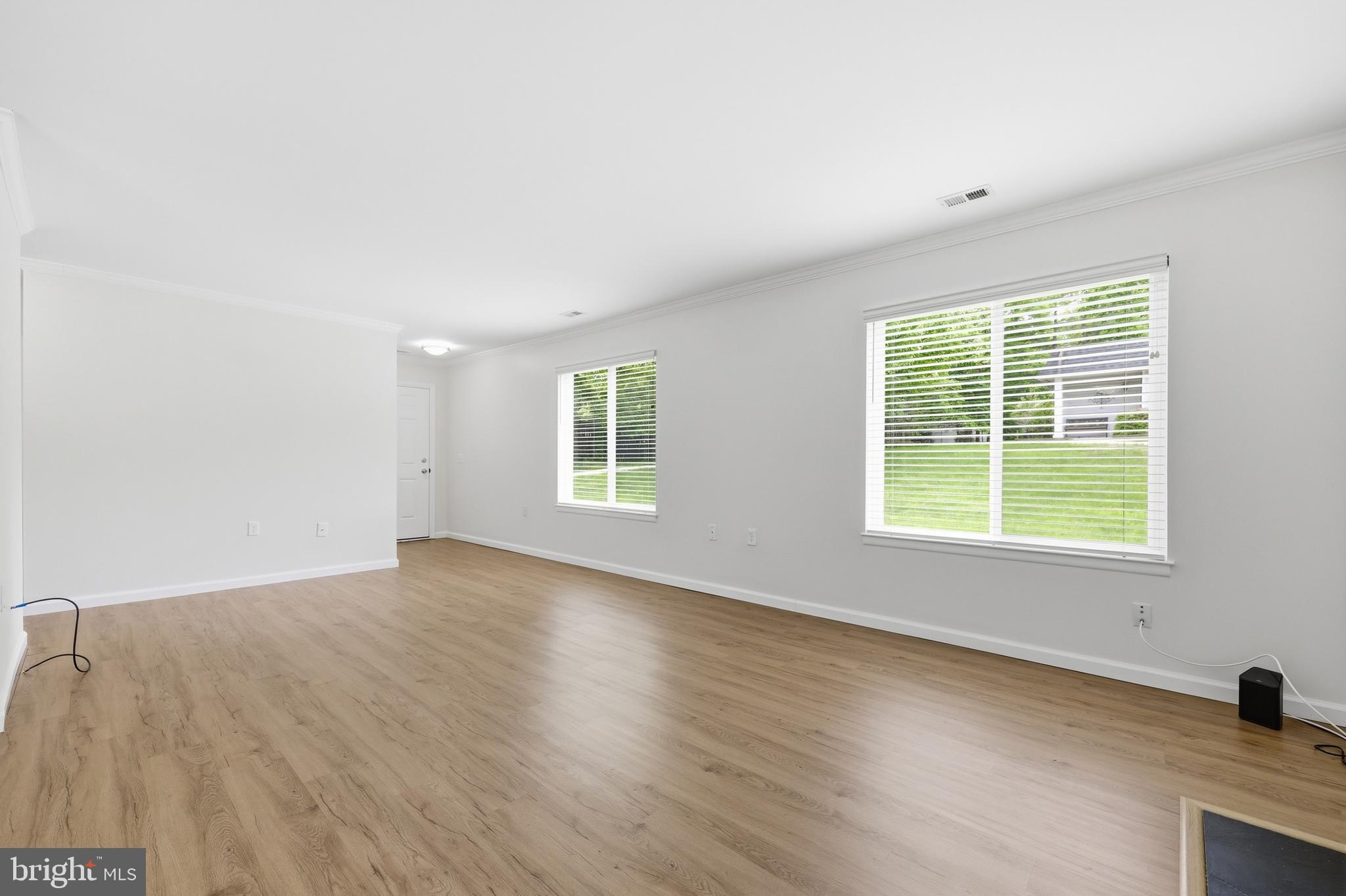 ROSSMOOR MUTUAL #13 - Residential