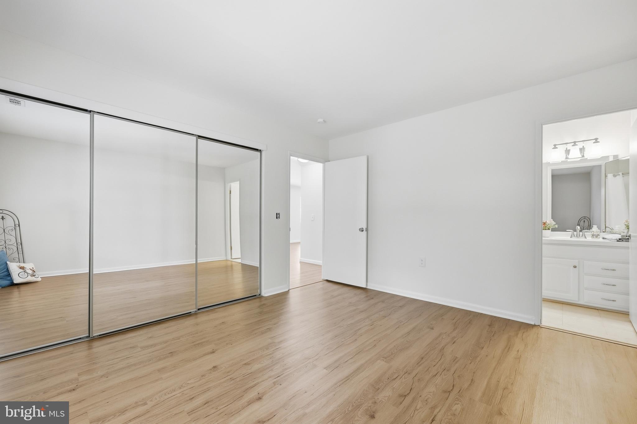 ROSSMOOR MUTUAL #13 - Residential