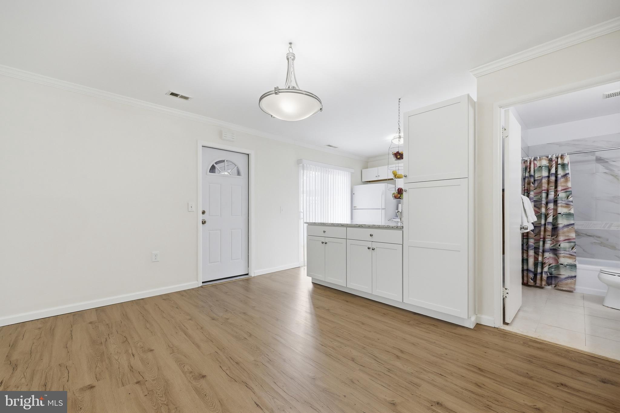 ROSSMOOR MUTUAL #13 - Residential
