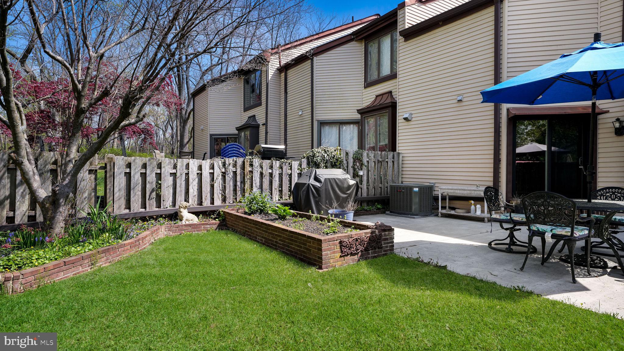 HEADLEY TRACE - Residential