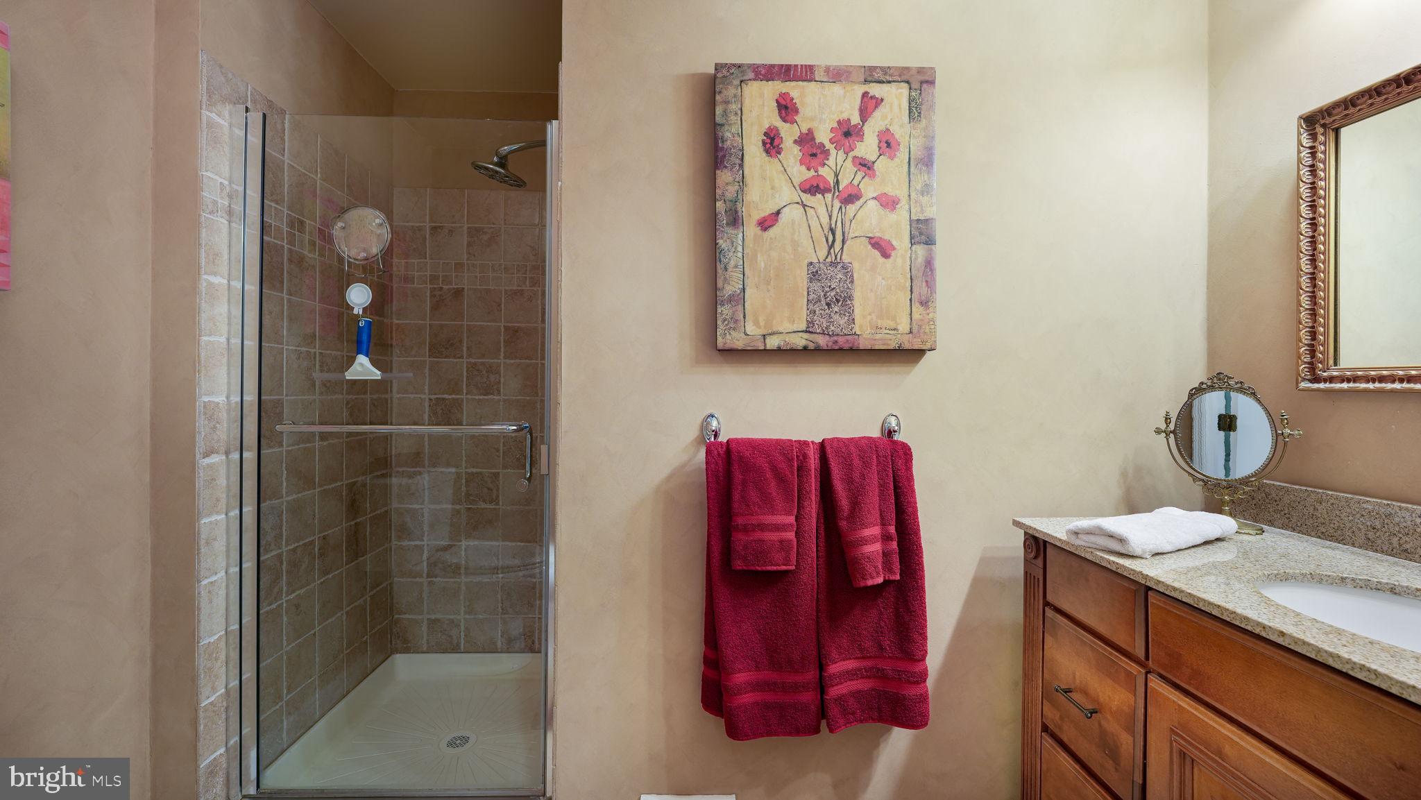 HEADLEY TRACE - Residential