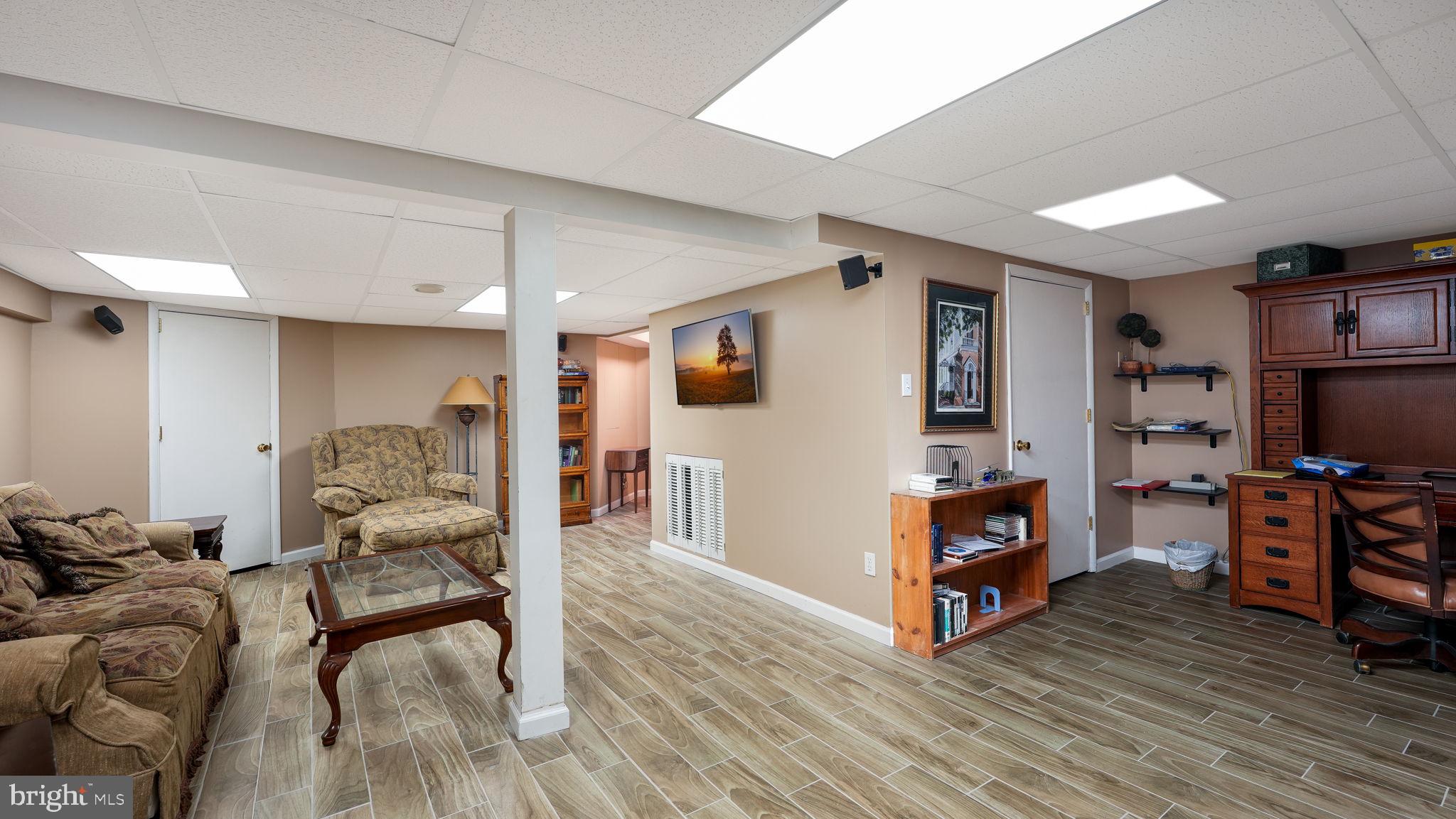 HEADLEY TRACE - Residential