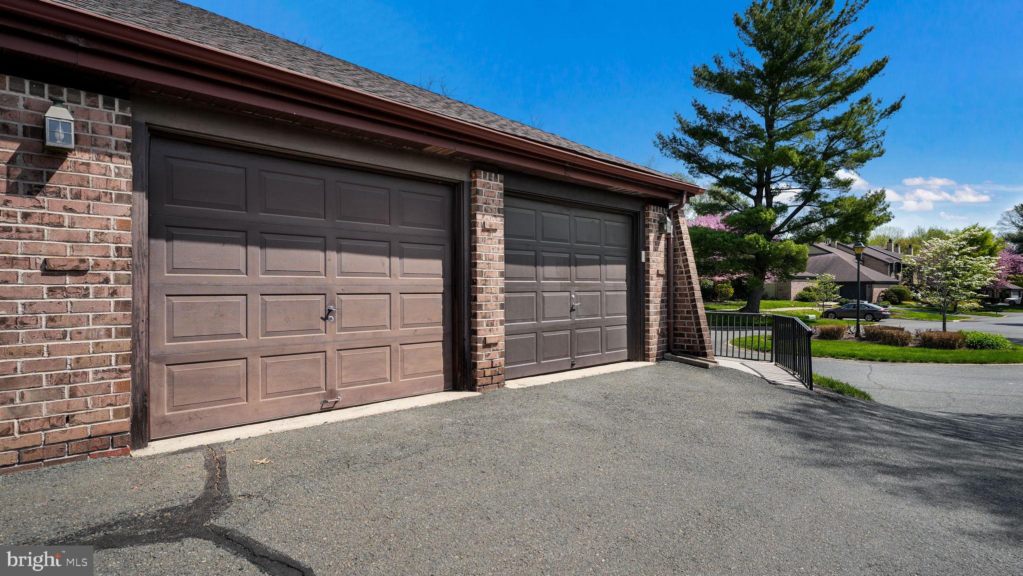 HEADLEY TRACE - Residential