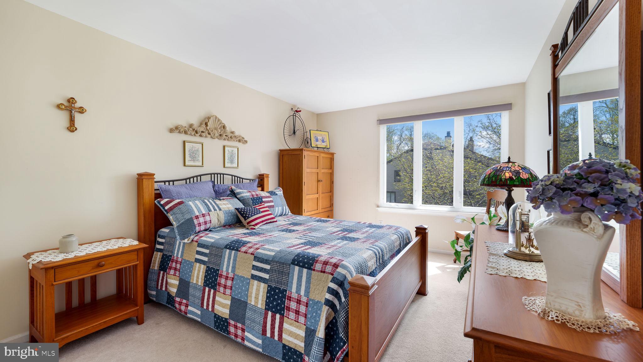 HEADLEY TRACE - Residential