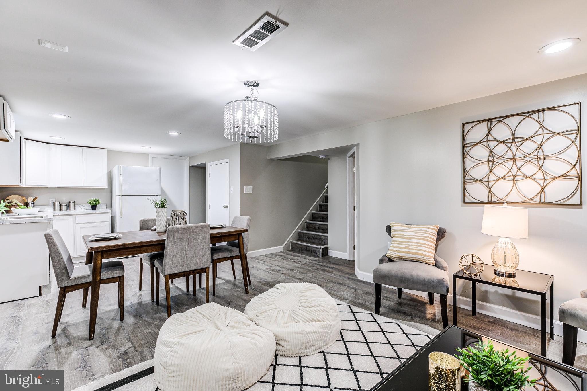 SUBURBIA - Residential