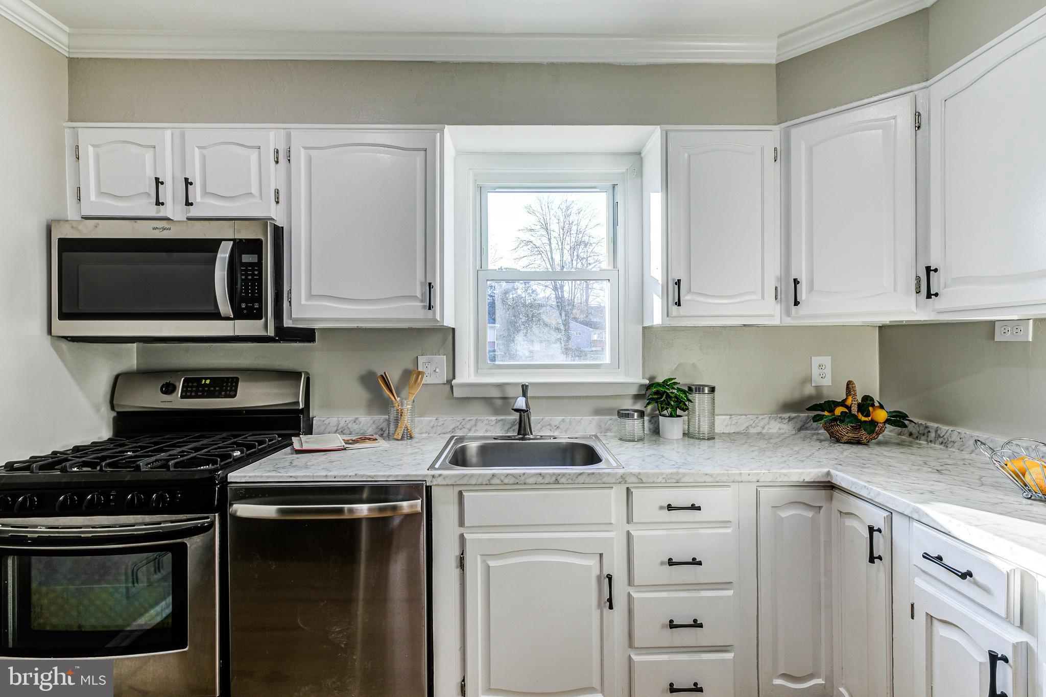 SUBURBIA - Residential