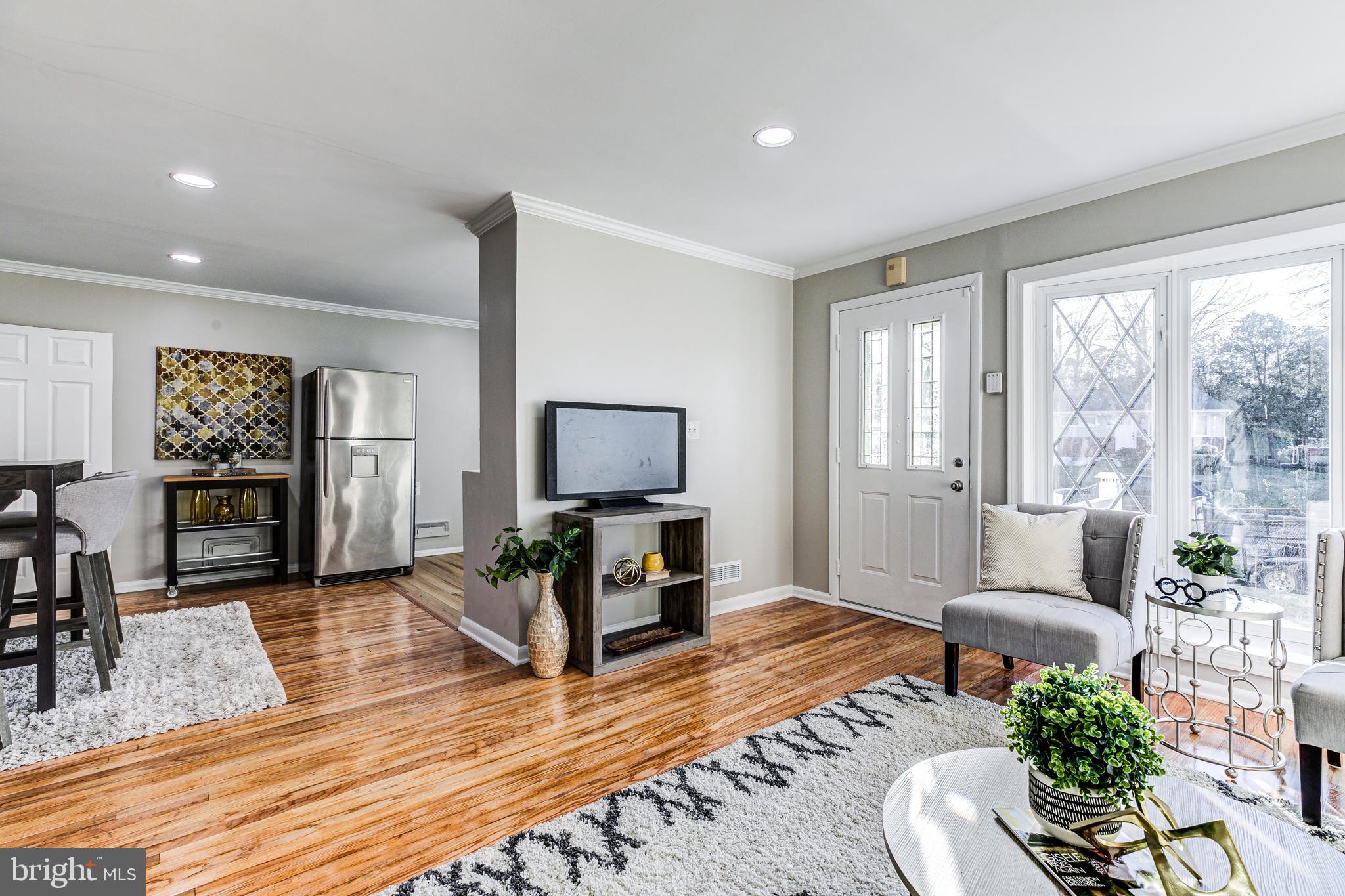 SUBURBIA - Residential