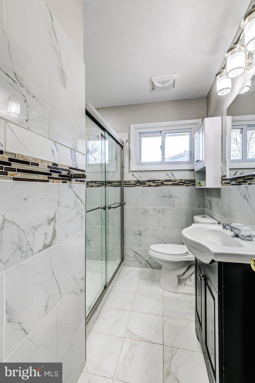 SUBURBIA - Residential