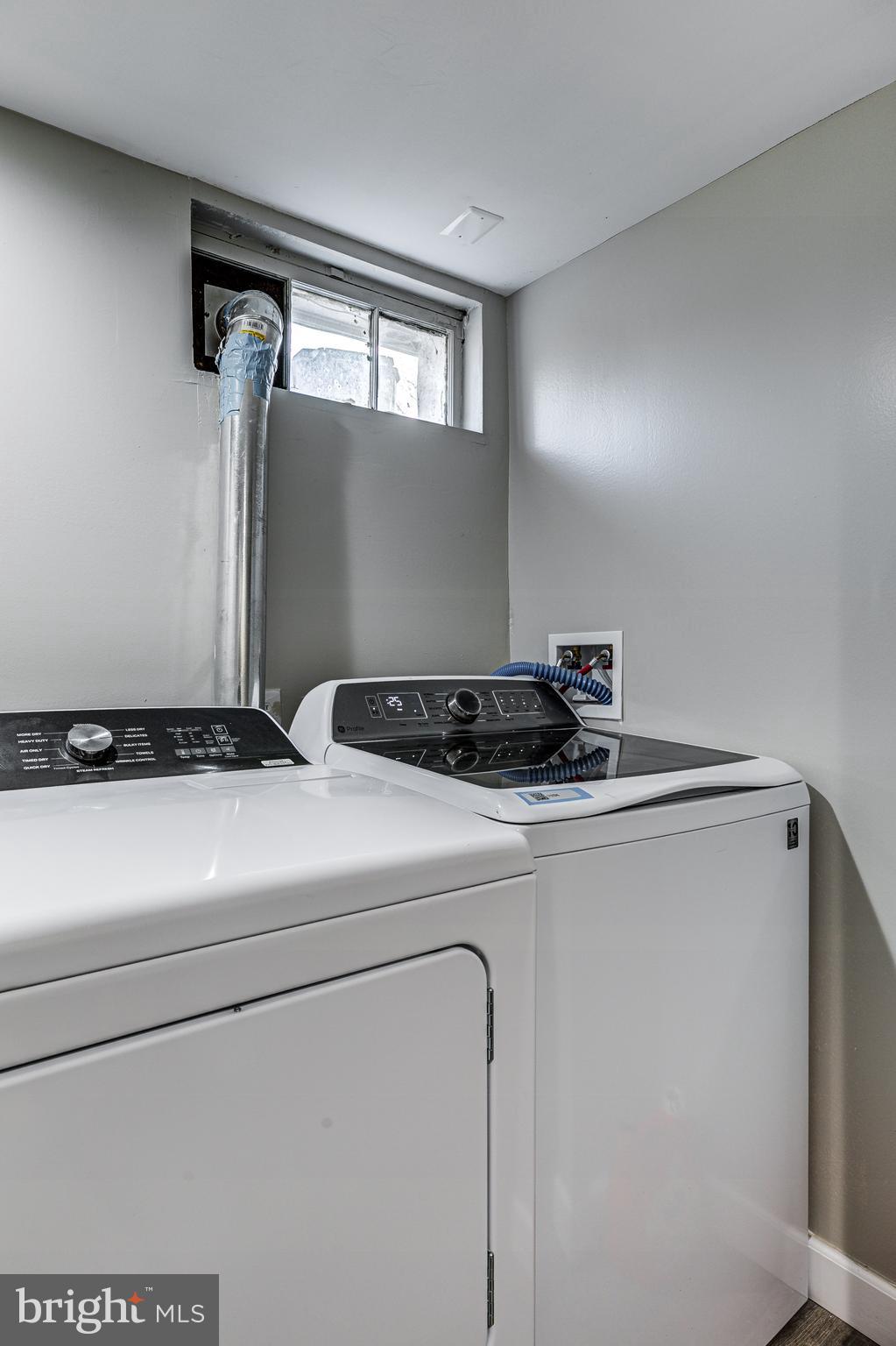 SUBURBIA - Residential