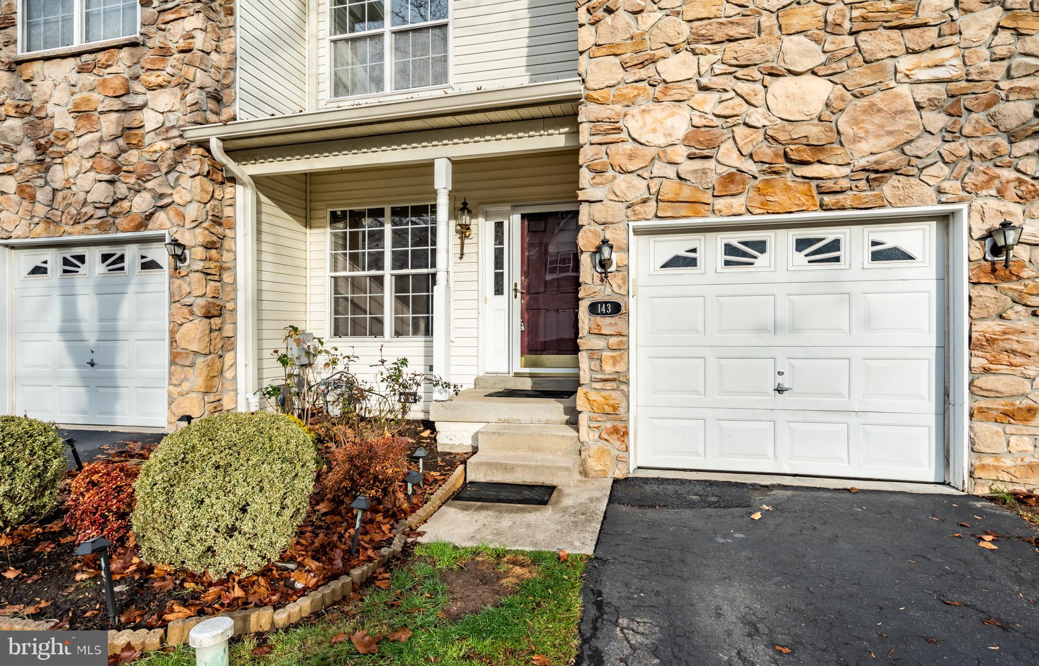 WHITELAND WOODS - Residential