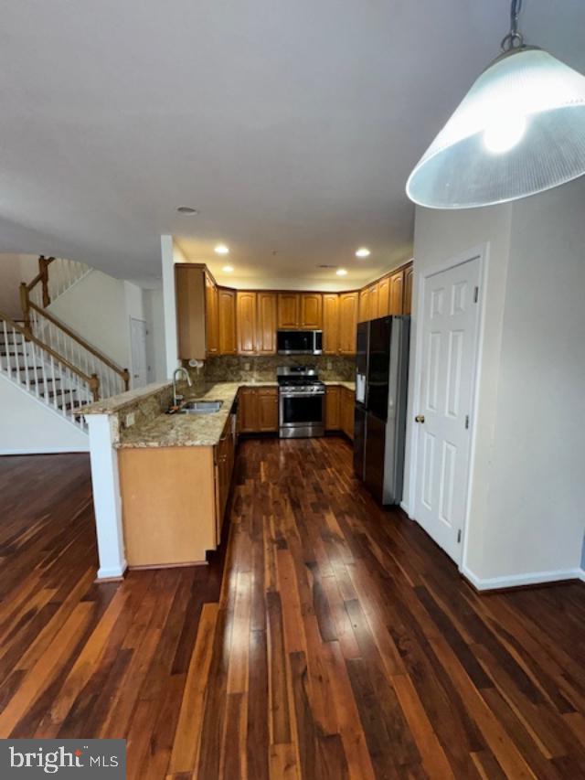 WHITELAND WOODS - Residential