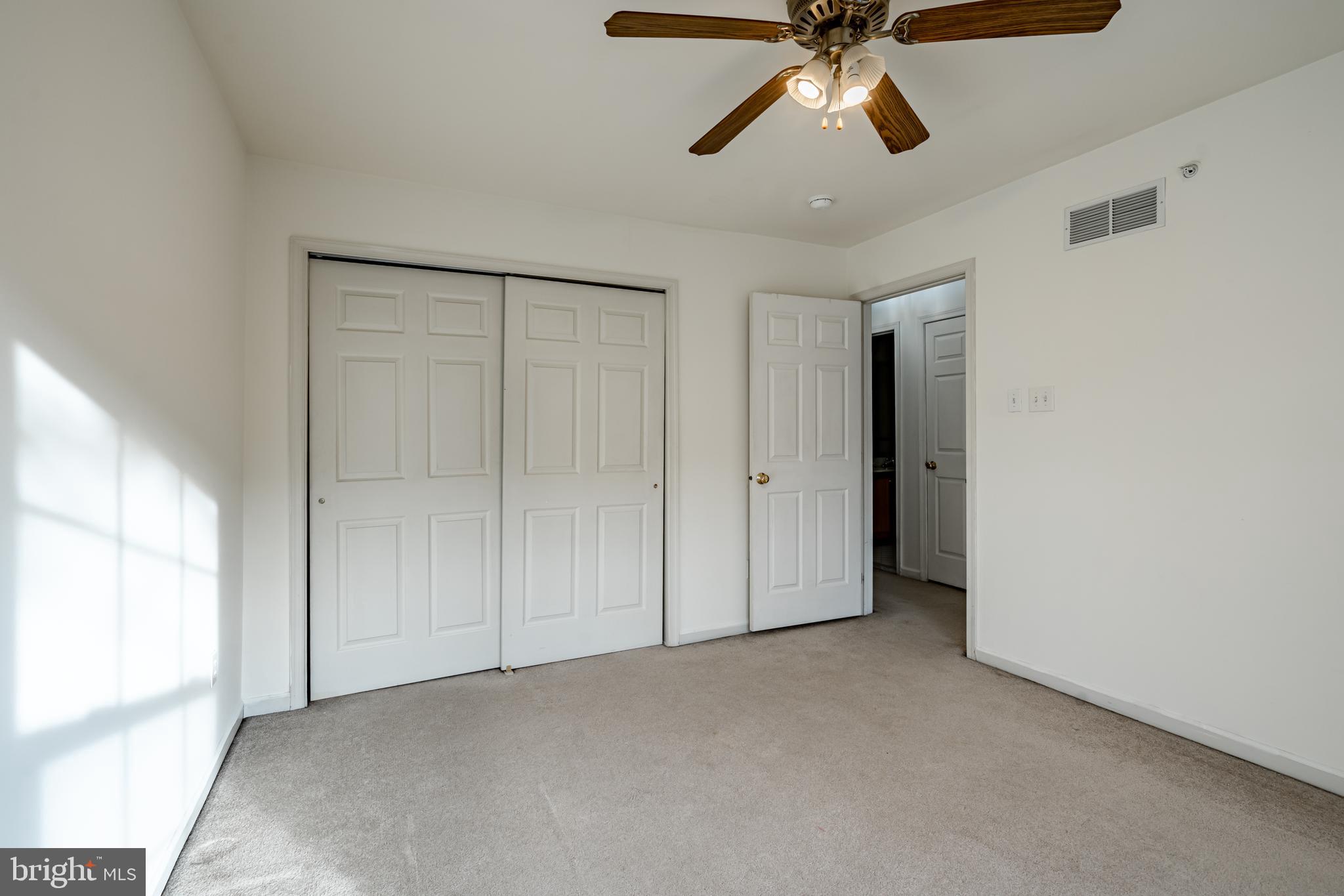 WHITELAND WOODS - Residential