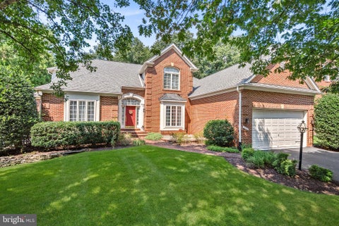 Photo of 18403 Kingsmill Street, LEESBURG, VA 20176 (MLS # VALO2134384)