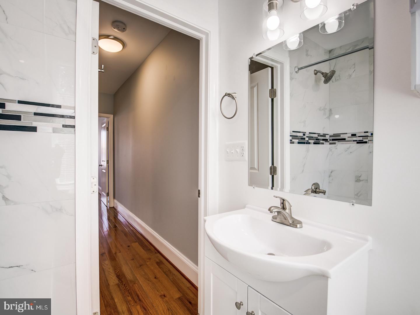 LEDROIT PARK - Residential Lease