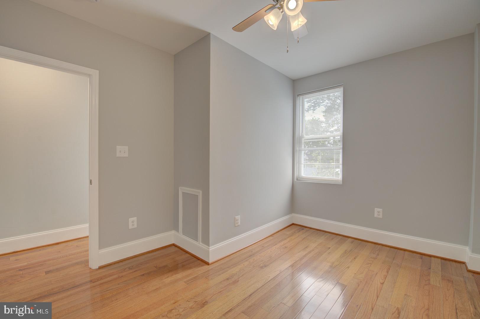 LEDROIT PARK - Residential Lease