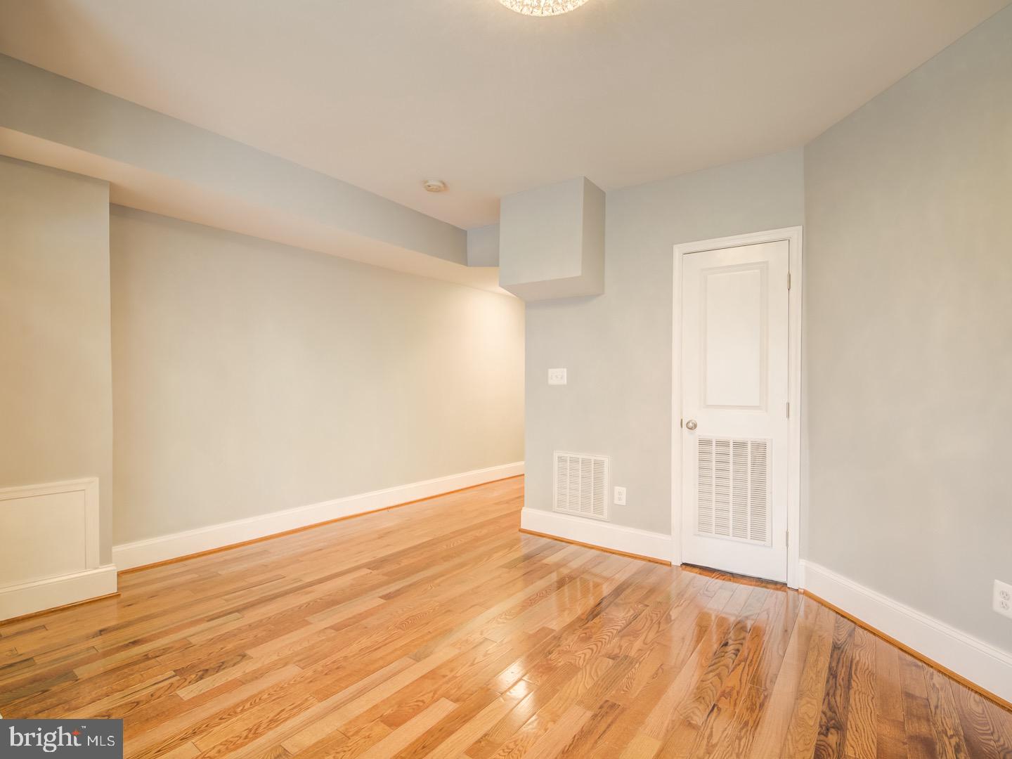 LEDROIT PARK - Residential Lease