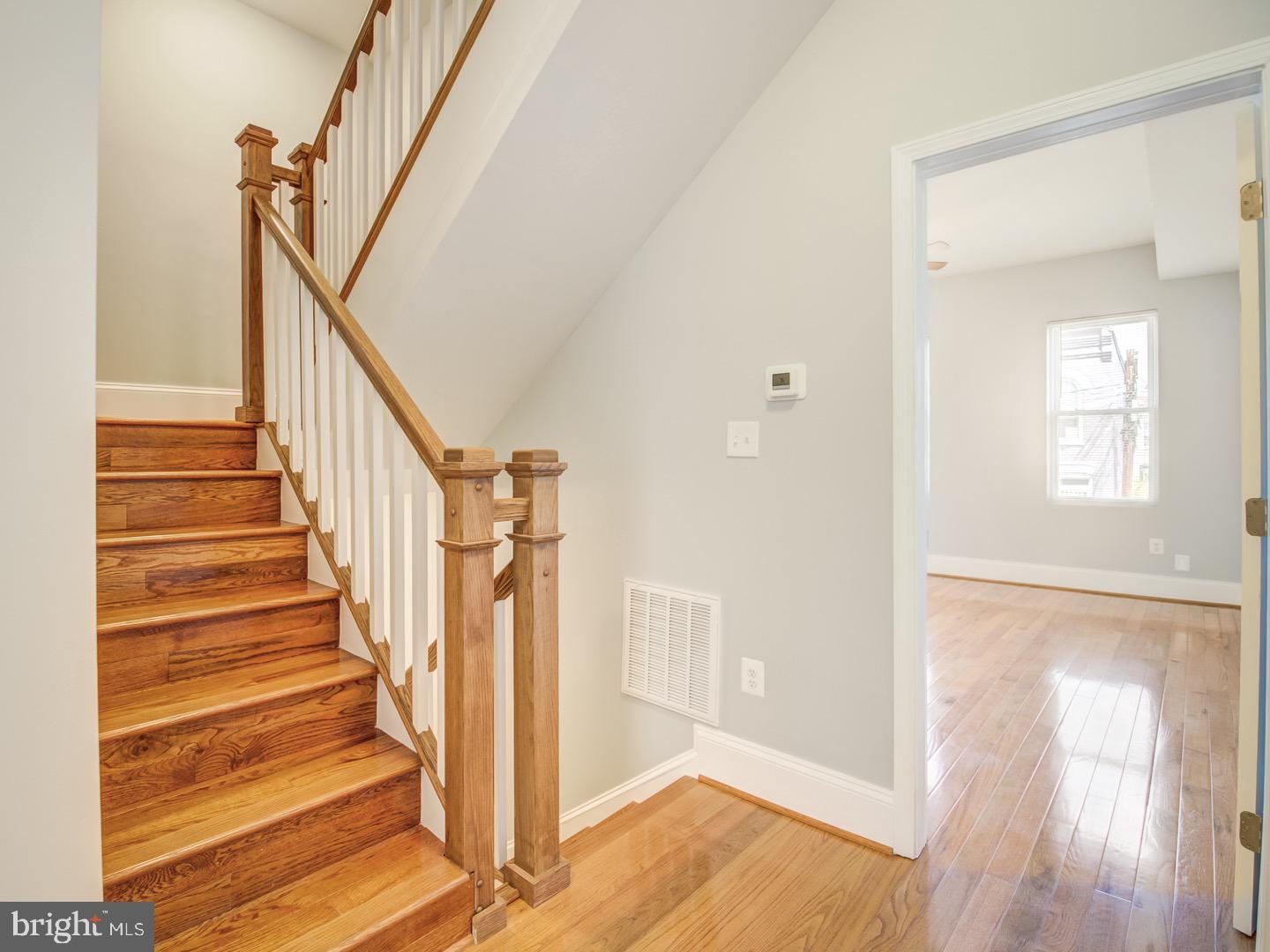 LEDROIT PARK - Residential Lease