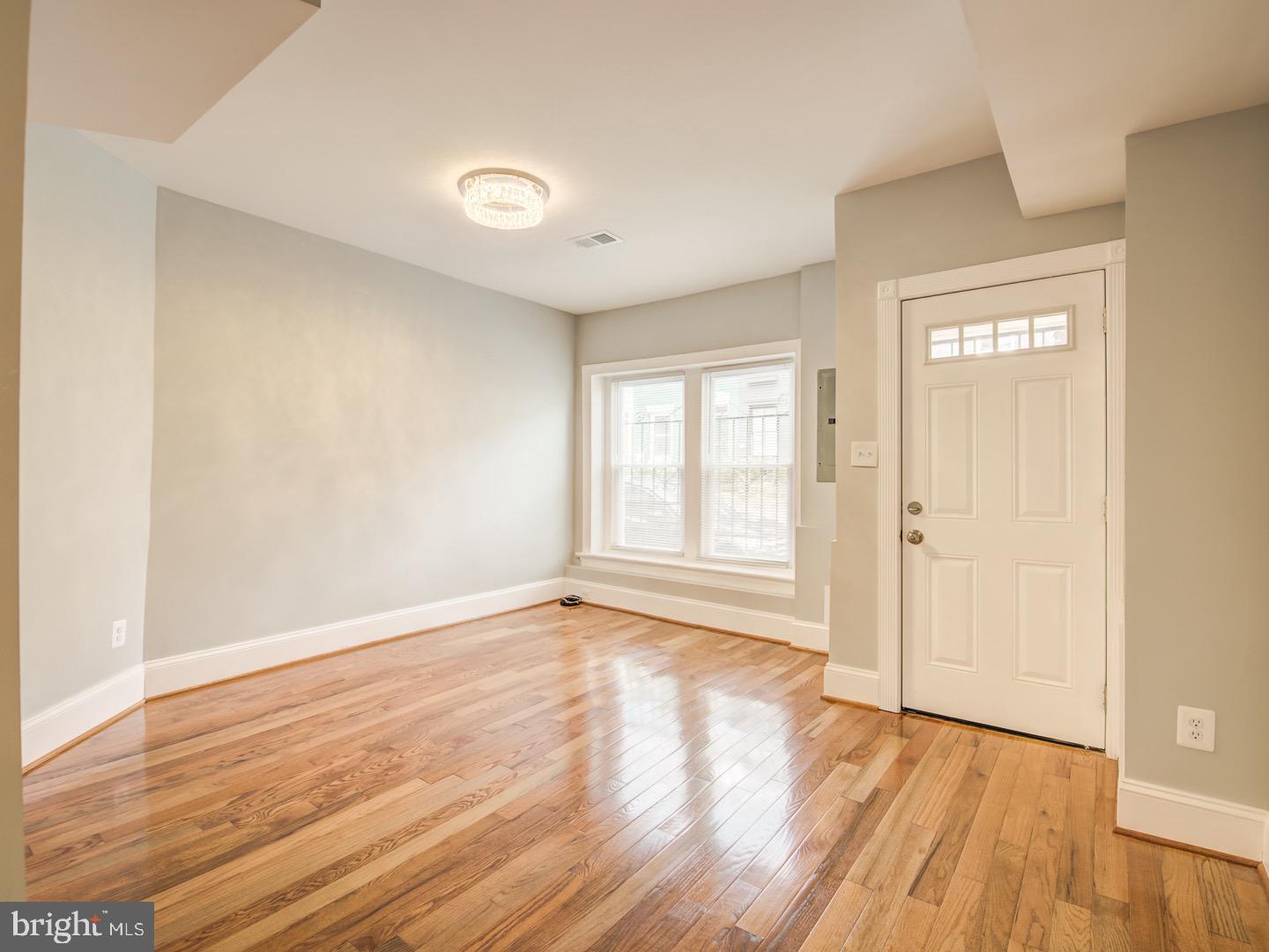 LEDROIT PARK - Residential Lease