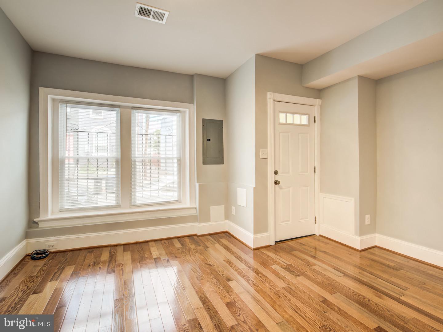 LEDROIT PARK - Residential Lease