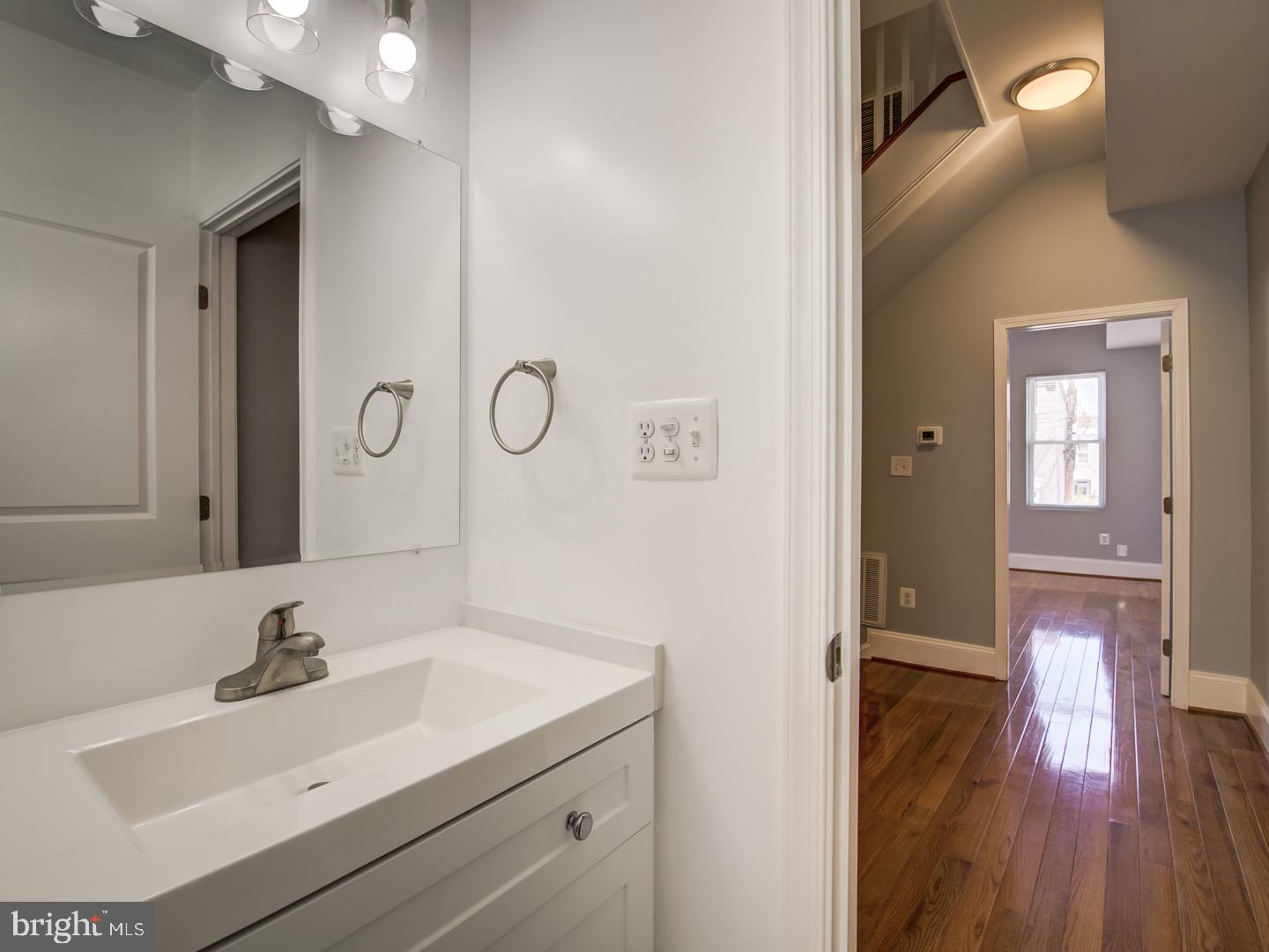 LEDROIT PARK - Residential Lease